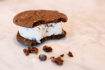 ice cream sandwich