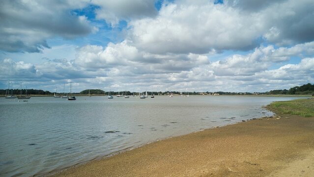 Sandy beach view near the Ramsholt Arms on the Deben river