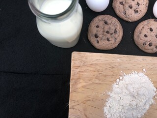 Artisanal cookies with chocolate chismas and added