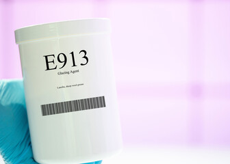 Packaging with nutritional supplements E913 glazing agent