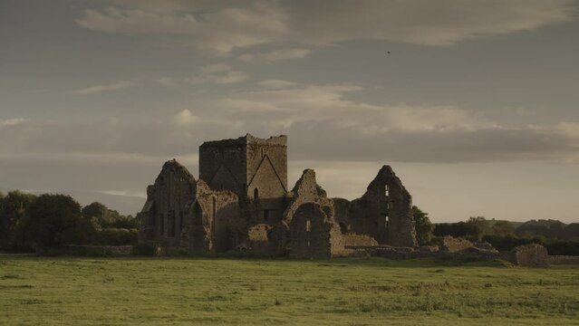 Panning shot of ruins of Hore Abbey / Cashel, Tipperary, Ireland