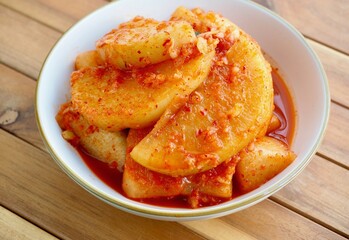 한국의 전통음식 신선한 무 김치