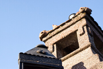 Zdobienie kolumny zabytkowego mostu © Augustyn