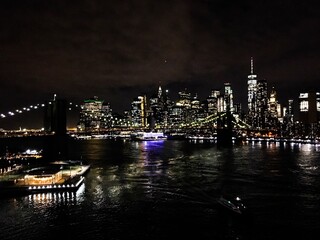 Fototapeta na wymiar NYC by night