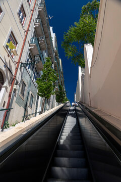 Automatic step stairs on Lisbon street