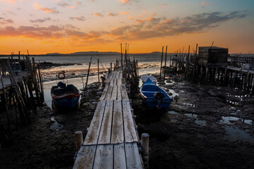 Fototapeta premium Old wooden palaphitic docks