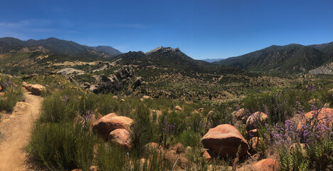 Chorro Grande Trail, Los Padres National Forest © Entoptic Studios