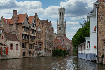 Fototapeta na wymiar Some buildings of the city of Bruges in Belgium with Belfort and the canal