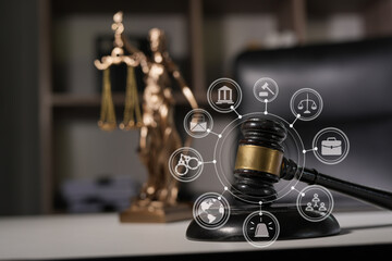 judge on wooden table And experienced lawyers meet with clients and give advice behind the scenes. legal services legal consulting concept