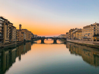 Fototapeta na wymiar A Bridge in Firenze city