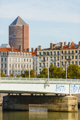 paysage urbain de la ville de Lyon en automne
