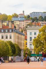 paysage urbain de la ville de Lyon en automne