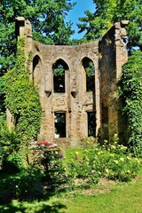 Fototapeta na wymiar Ruine, Franziskuskapelle, Marburg, Hessen