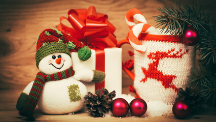 Christmas mug on wooden background. photo with copy space