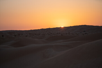 Fototapeta na wymiar sunrise in the desert, Douz region, southern Tunisia