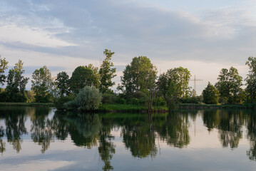 Idyllische Aussicht auf den See. Bayern.