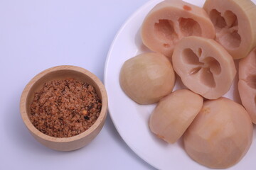 White fruit, pickled in brine