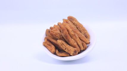 Snacks made from bananas. It is a baked fruit.