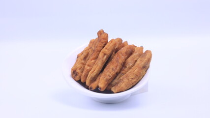 Snacks made from bananas. It is a baked fruit.