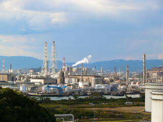 Obraz premium 水島コンビナート。岡山県倉敷市。 Mizushima industrial belt. Kurashiki City Okayama pref, West Japan.