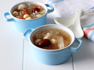 Peach Gum Collagen Dessert is a Chinese Traditional Refreshment Beverages.