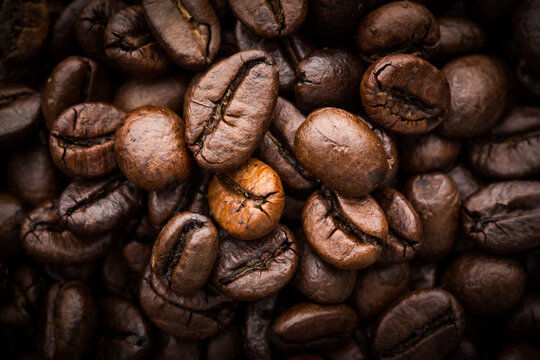 brown coffee, roasted coffee beans, can be used as a background