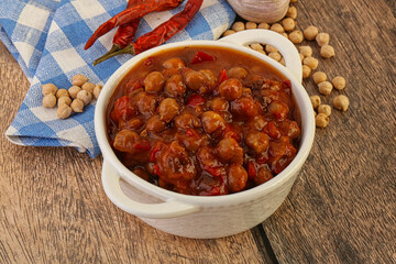 Baked chickpea with tomato sauce