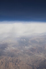 Fototapeta premium Flug über Sierra Nevada