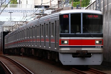 通勤電車 東急目黒線3000形試運転