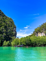 Fototapeta na wymiar Koh Hong Lagoon near koh hong island, in Krabi province, Thailand