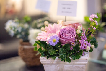 お祝いの花束