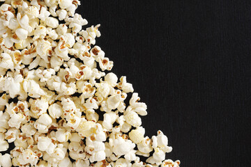 Tasty homemade popcorn - obrazy, fototapety, plakaty