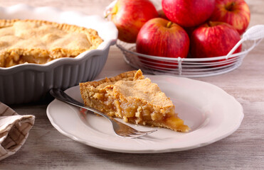 Double crust apple pie