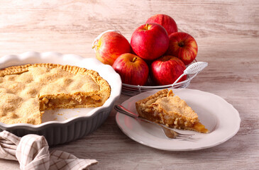 Double crust apple pie