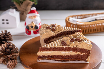 コ－ヒ－風味のショ－トケ－キ　クリスマスイメ－ジ
