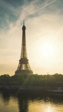 hyper lapse, Eiffel tower, Paris, France