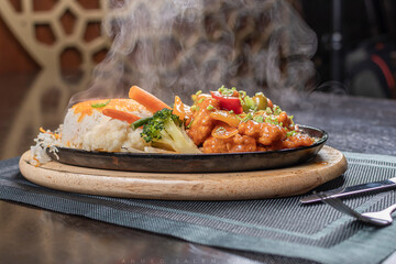 grilled salmon with rice