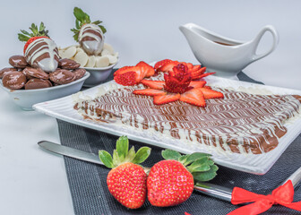 cake with strawberries