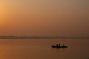 Obraz premium boat on the river
