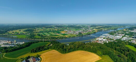 Luftbild aus der Region Deggendorf, Ausblick auf das Donautal und die Region Gäuboden