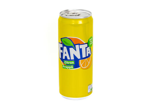 boite de Fanta citron isol&eacute; sur un gros plan