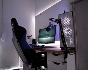 High End Computer Setup © Julian