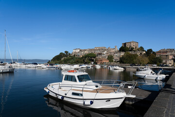 Fototapeta na wymiar panoramic view of the port and the town of capodimonte