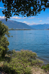 Fototapeta na wymiar Blick auf den Langensee (Lago Maggiore)