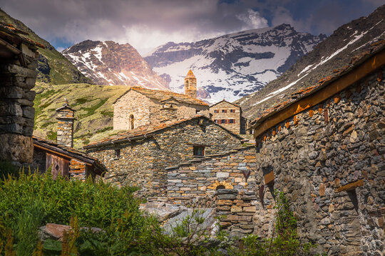 L Ecot, small medieval hamlet of Bonneval sur Arc in Haute Savoie, French alps