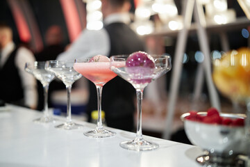 glasses of champagne