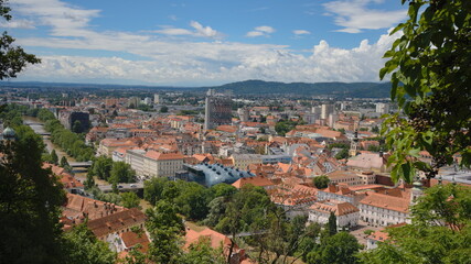 Fototapeta na wymiar view of the city of town Graz
