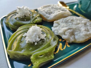 Thai dessert - Thai Coconut Milk Custard, Pandanus Pudding