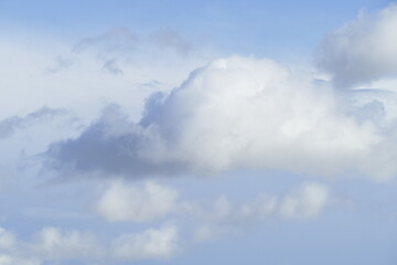 Weisse Quellwolken, Blauer Himmel, Deutschland