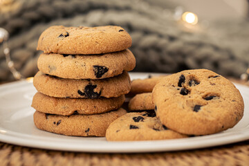 Cookies with chocolate chips close-up on a plate.
